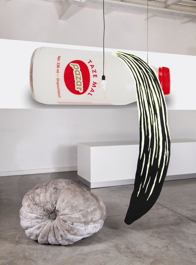 JONATHAN TRAYTE Pazar Installation 1 1