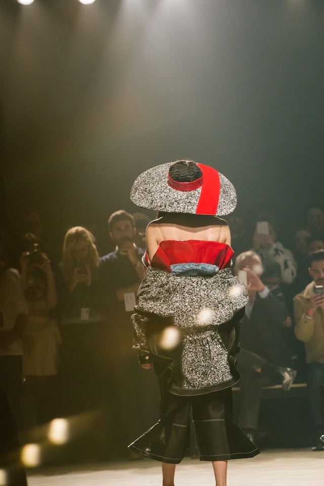 VFiles: Julia Seemann AW15 hat detail 23
