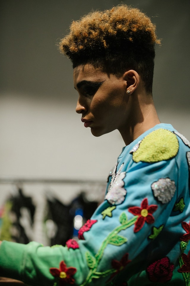 VFiles: DI$COUNT UNIVER$E AW15 close up cartoon 21