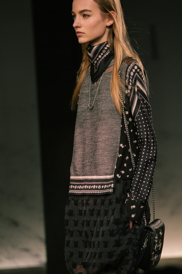 Coach AW15 Leather Womenswear Neck Scarf Biker Bandana 14