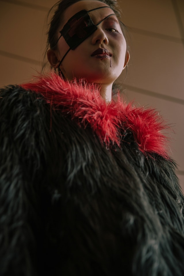 Ammerman Schl&#246;sberg AW15, womenswear, fur, black eyepatch 11