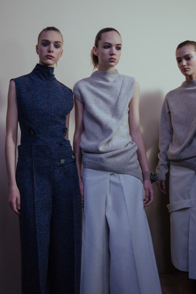 Victoria Beckham AW15 Dazed womenswear sweater skirt 1