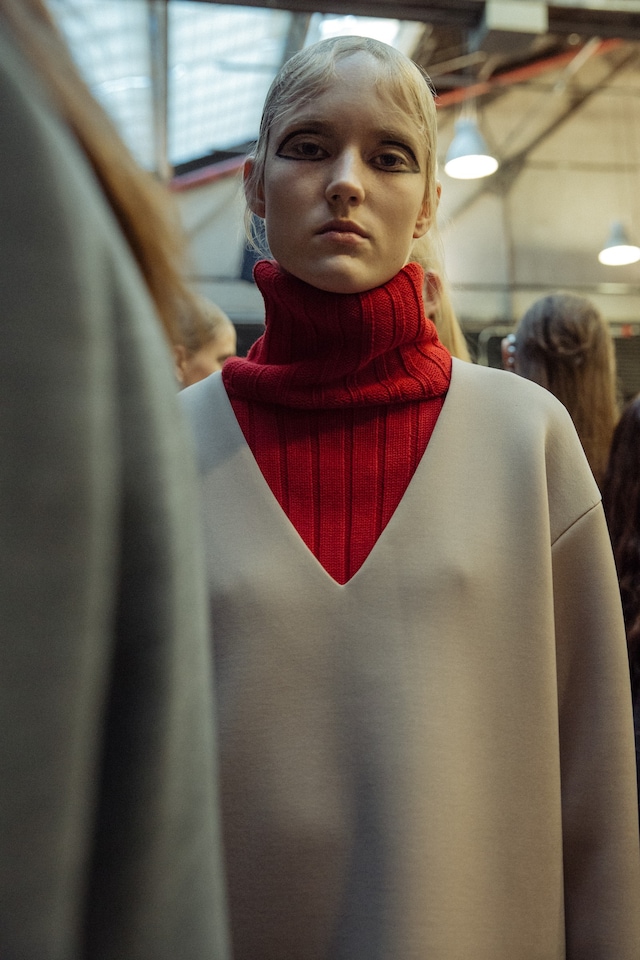 DKNY AW15 Masculine Oversized Knitwear 6
