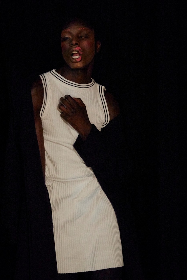 Gypsy Sport AW15 Dazed womenswear lipstick sportswear 24