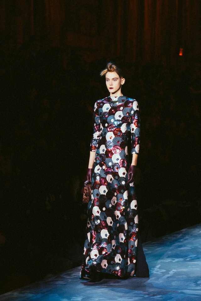 Marc Jacobs AW15 Dazed Womenswear runway circles sequins 8