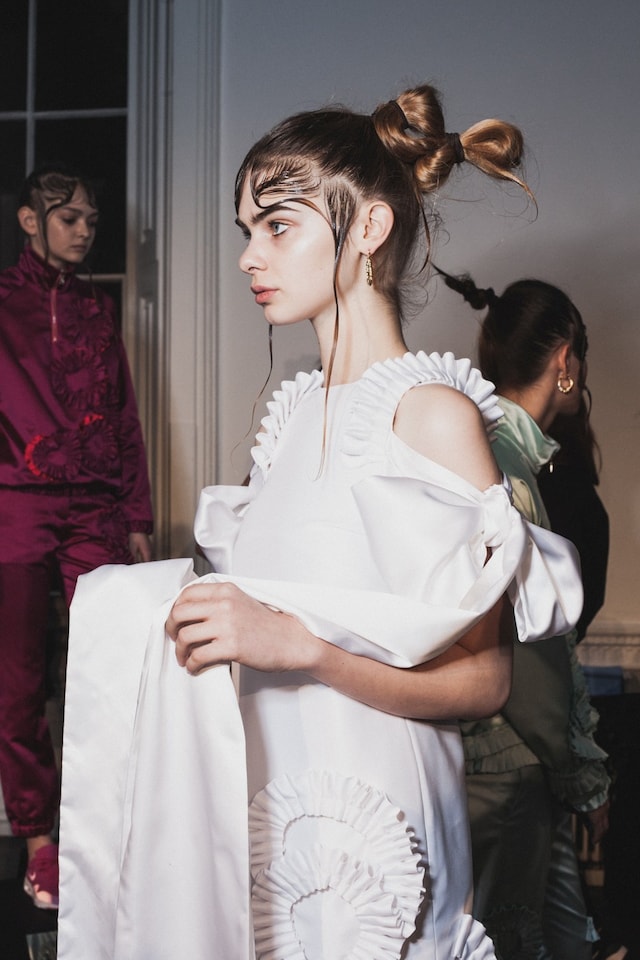 Caitilin Price AW15 Fashion East Womenswear Dazed 90s 10