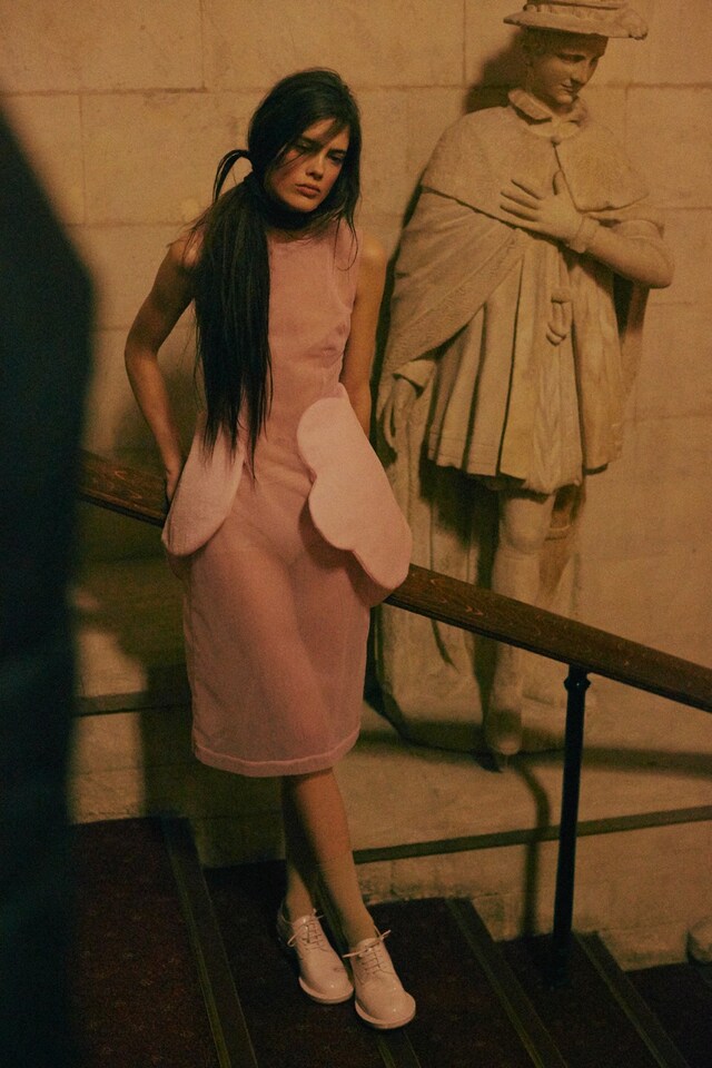 Simone Rochas AW15, Louise Bourgeois, Velvet 3