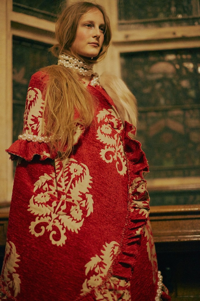 Simone Rochas AW15, Louise Bourgeois, Pearls, Tapestry 7