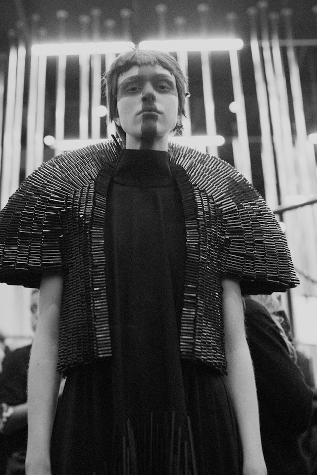 Gareth Pugh AW15, Britannia, Saint George&#39;s Cross 10