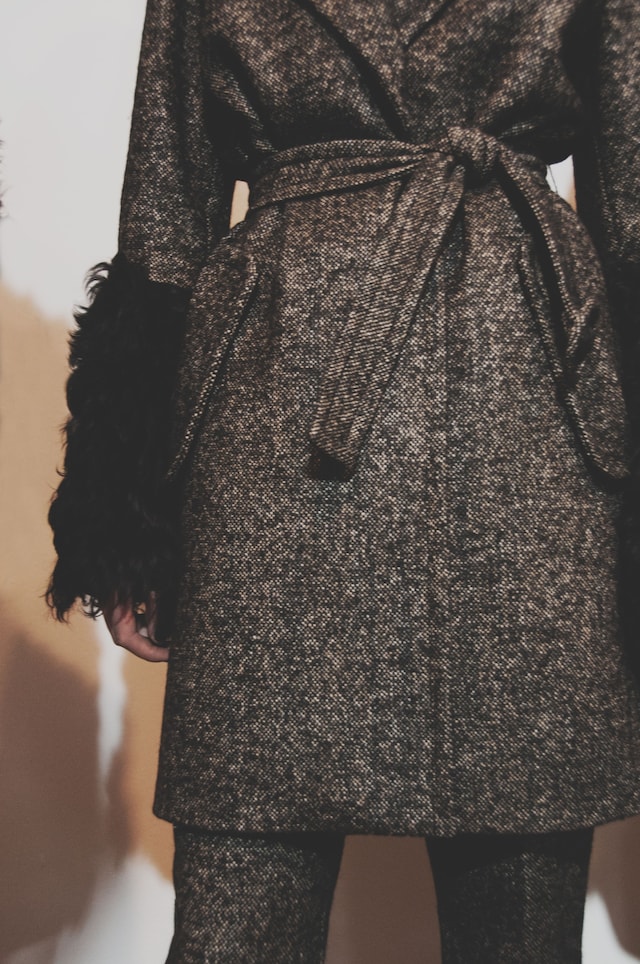 Topshop Unique AW15 Womenswear Dazed backstage detail coat 28