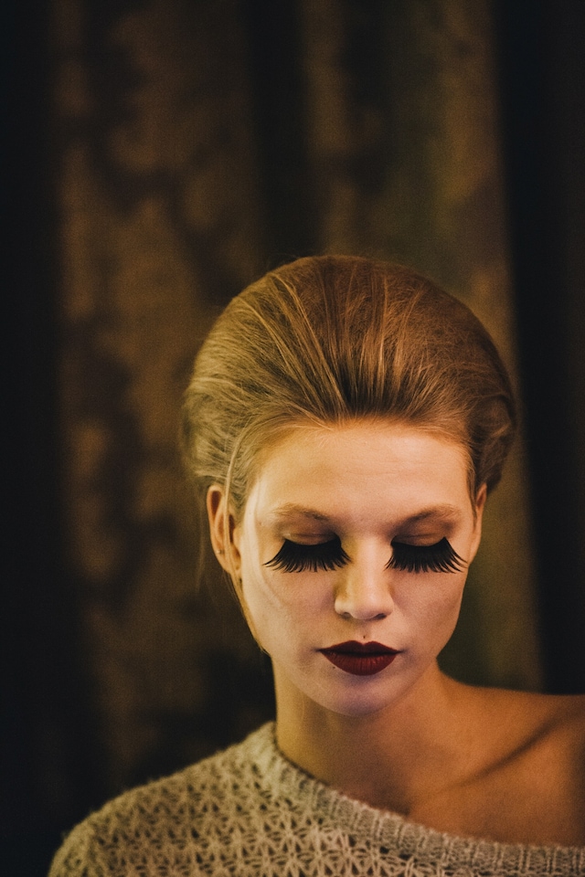Pam Hogg AW15, Dazed backstage, womenswear makeup hair 18