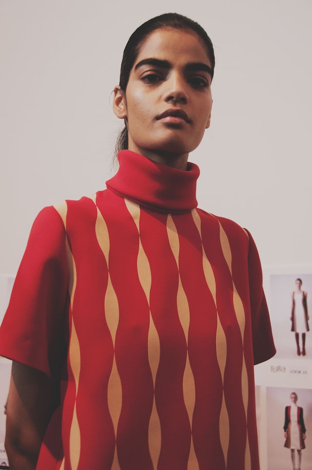 Jonathan Saunders AW15 Dazed Womenswear 60s turtleneck 11