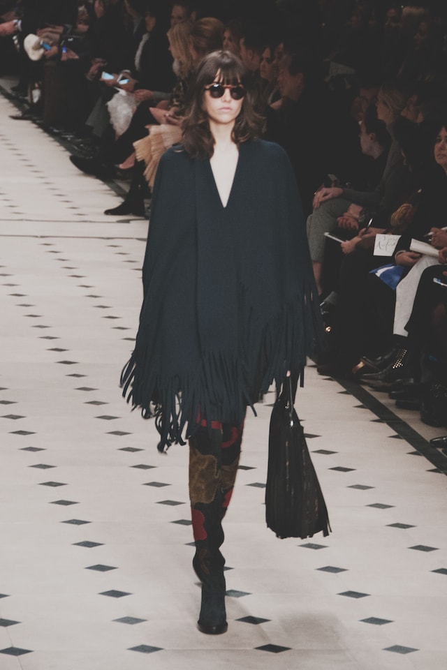 Burberry Prorsum AW15 Womenswear runway Dazed sunglasses 70s 15