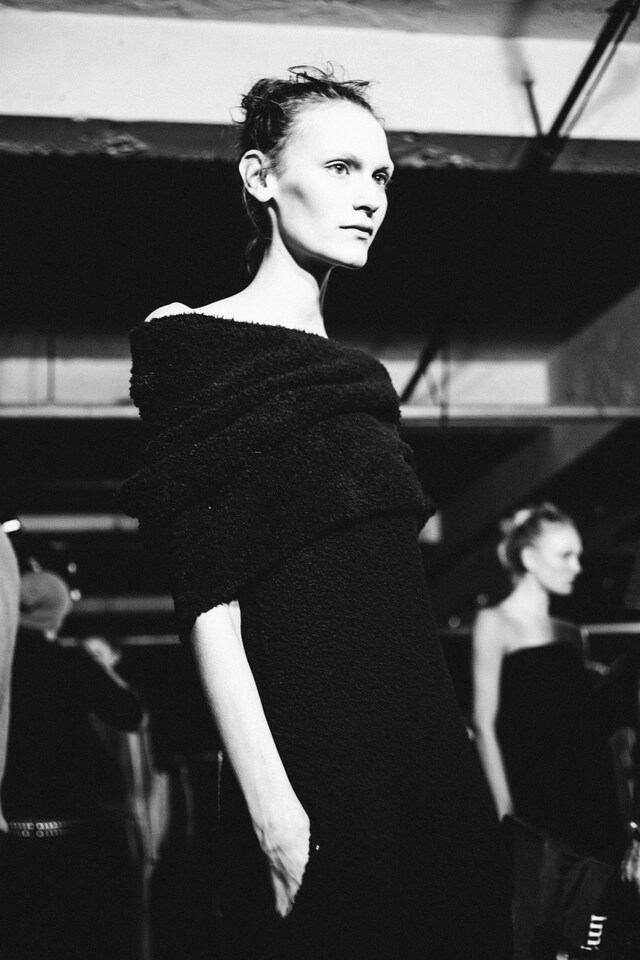 Joseph AW15, Womenswear, Dazed, Off Shoulder, Black, Fleecy 14