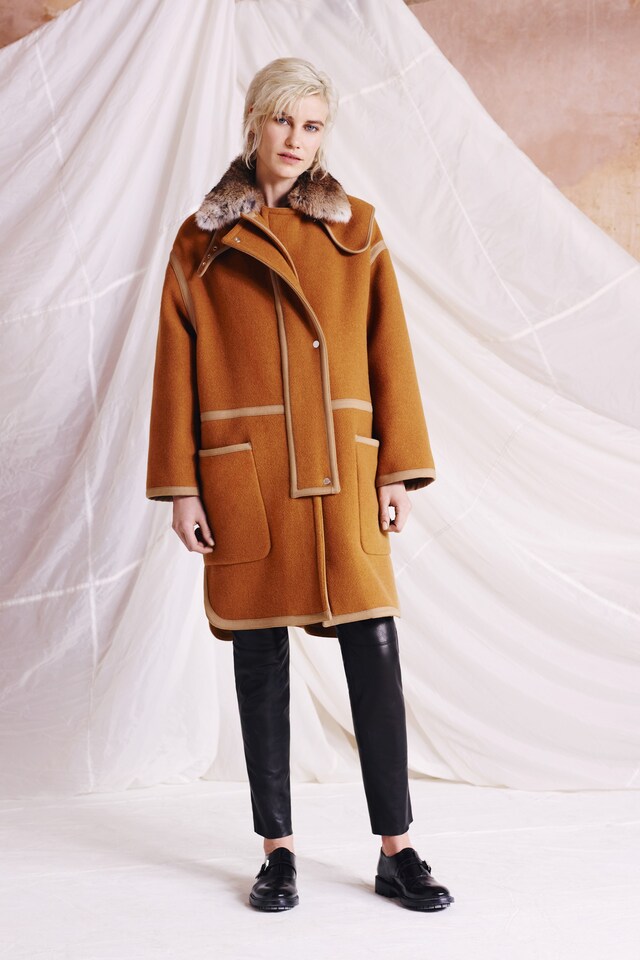 Belstaff AW15 Womenswear London presentation camel lapel 17