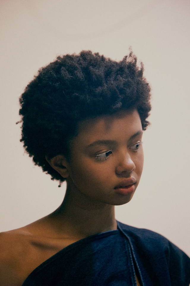 Marques’Almeida AW15 Womenswear White Eyelashes Asymmetric 6
