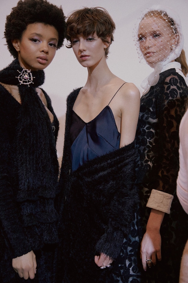 Ryan Lo AW15 Womenswear Dazed backstage fascinator babydoll 2