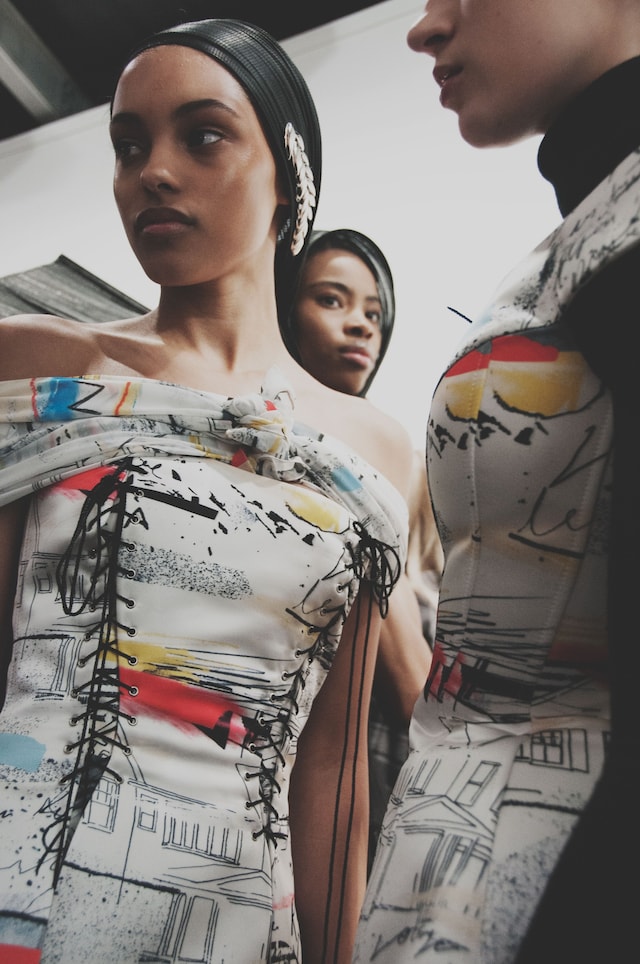 H by Hakaan Yildirim AW15 Womenswear Dazed backstage turban 4