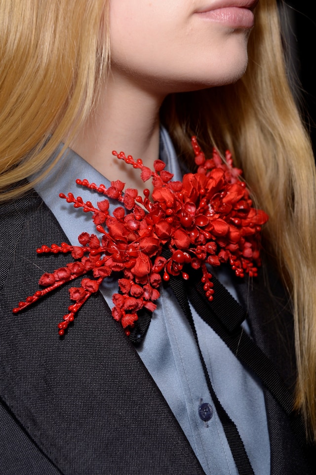 Gucci AW15 Dazed backstage Womenswear red flowers 27
