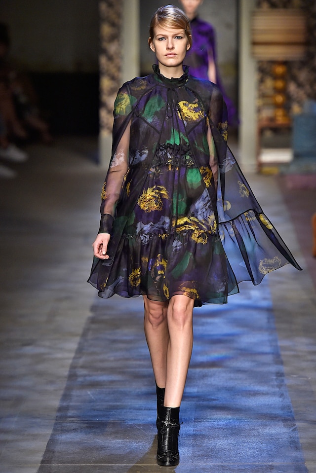 Erdem AW15, Abstract, Floral, Sheer, Ruffle 17