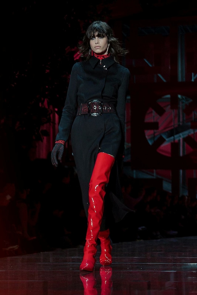 Versace AW15 Dazed runway womenswear thigh high red boots 12