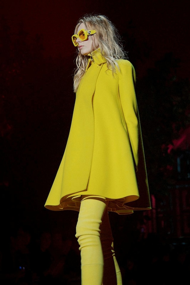 Versace AW15 Dazed runway womenswear sunglasses yellow 10