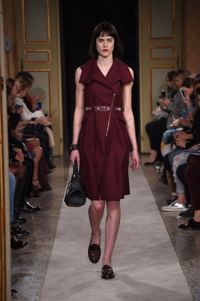Tod&#39;s AW15, Dazed Digital, womenswear, belt, red sleeveless 9