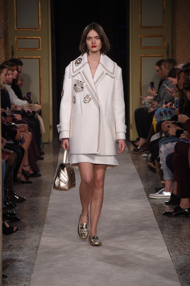 Tod&#39;s AW15, Dazed Digital, womenswear, running stitch, gold 7