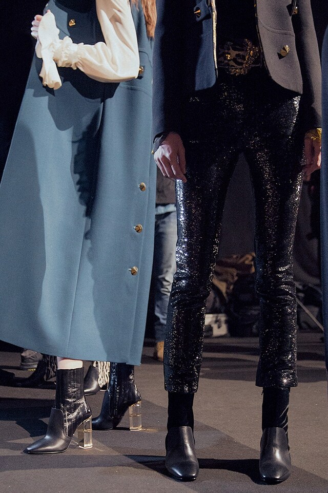 Roberto Cavalli AW15 Dazed backstage Womenswear glitter glam 13