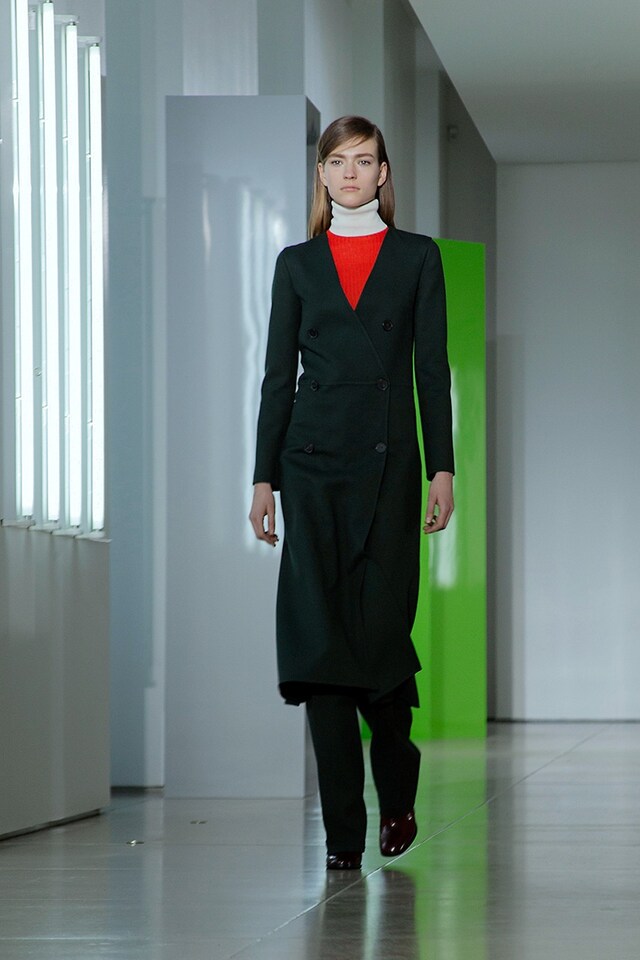 Jil Sander AW15, Dazed runway, Womenswear, Cream Turtleneck 0