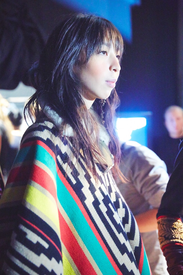 Dsquared2 AW15 Dazed backstage Womenswear tribal knit 0