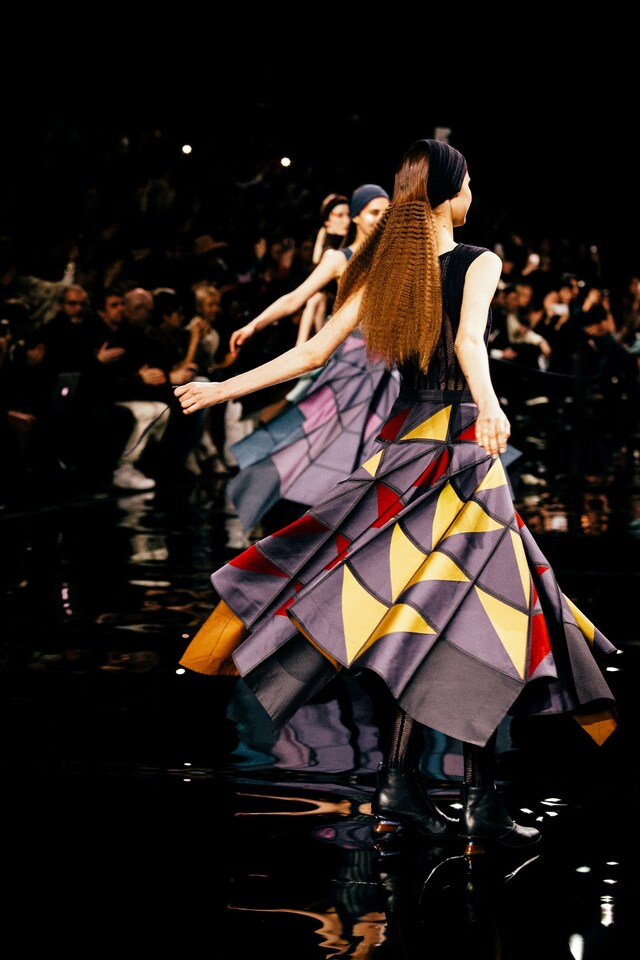 Issey Miyake AW15, Dazed backstage, Womenswear, Paris 4