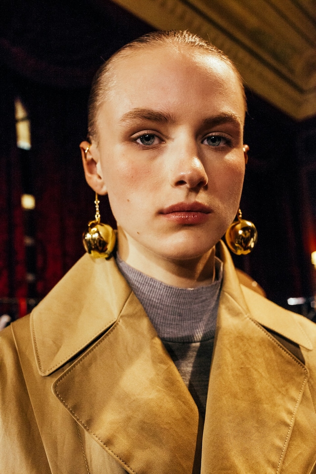 Undercover AW15, Dazed backstage, Womenswear, Paris 20