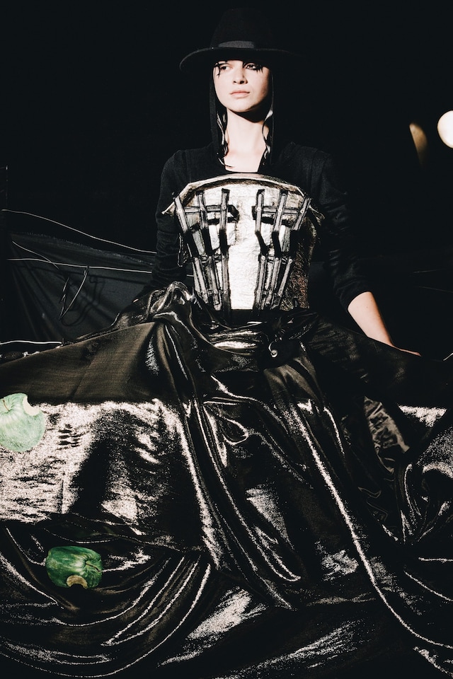 Yohji Yamamoto AW15, Dazed runway, Womenswear, Paris 9