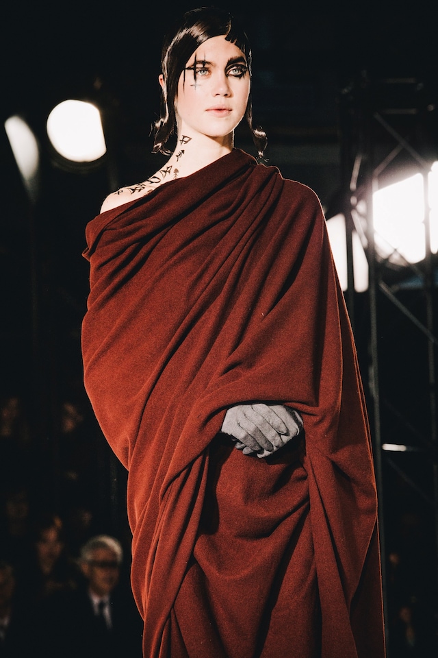 Yohji Yamamoto AW15, Dazed runway, Womenswear, Paris 12