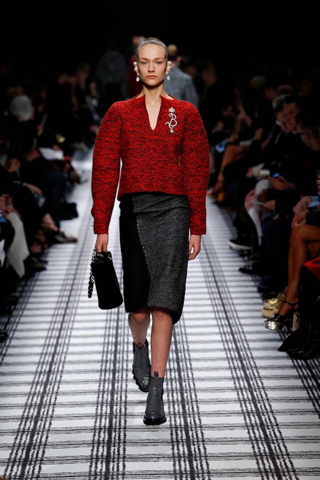 Balenciaga AW15, runway, womenswear, paris 4