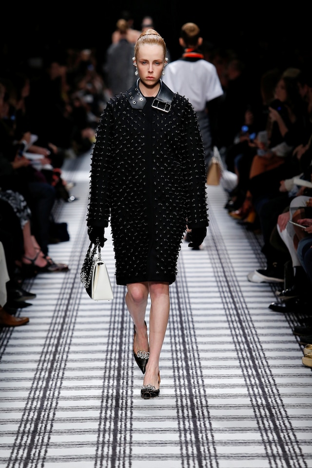 Balenciaga AW15, runway, womenswear, paris 0