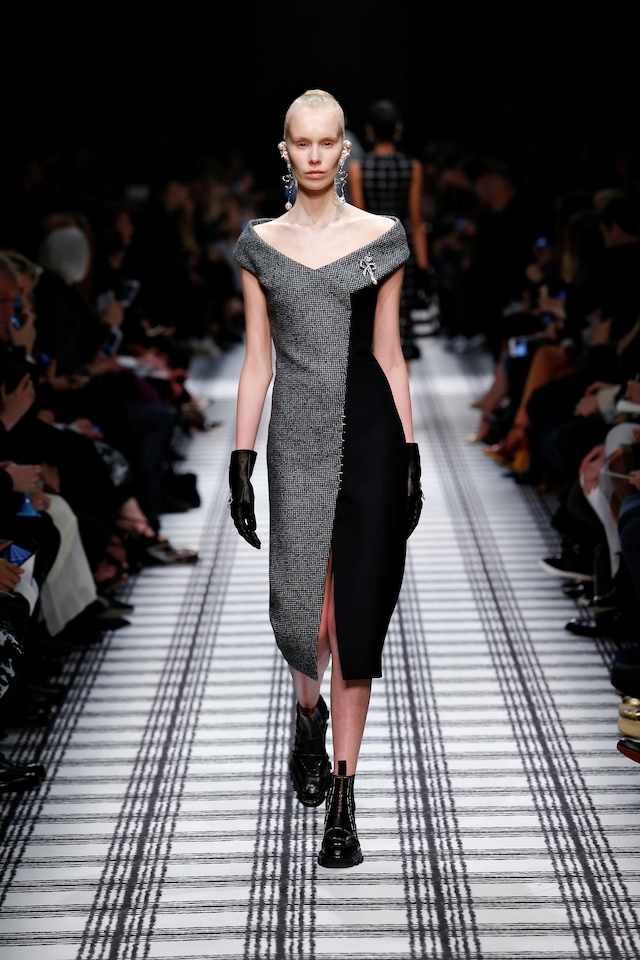 Balenciaga AW15, runway, womenswear, paris 20