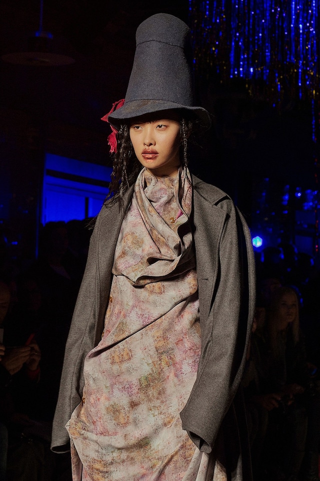 Vivienne Westwood AW15, Dazed Womenswear tall hat glitter 4