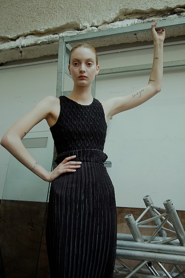 Iris Van Herpen AW15 Dazed backstage womenswear texture 3
