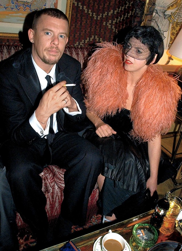 Isabella blow, dA-Zed guide to Alexander McQueen