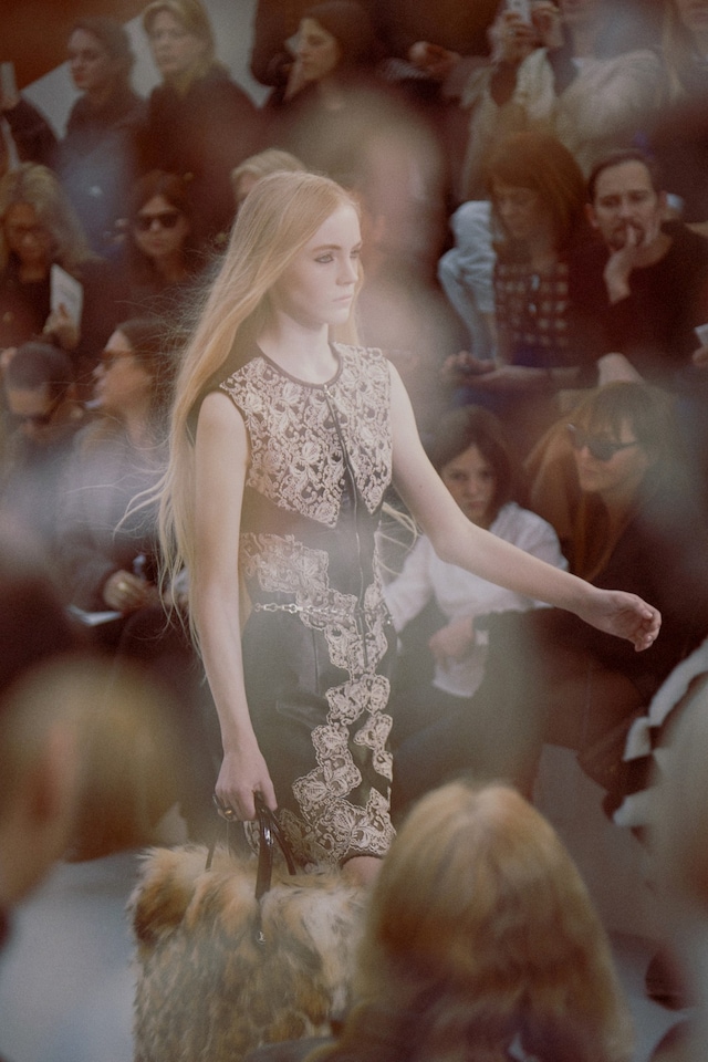 Louis Vuitton AW15 Dazed runway womenswear embroidery rococo 9