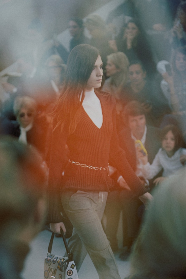 Louis Vuitton AW15 Dazed runway womenswear knit v neck 14
