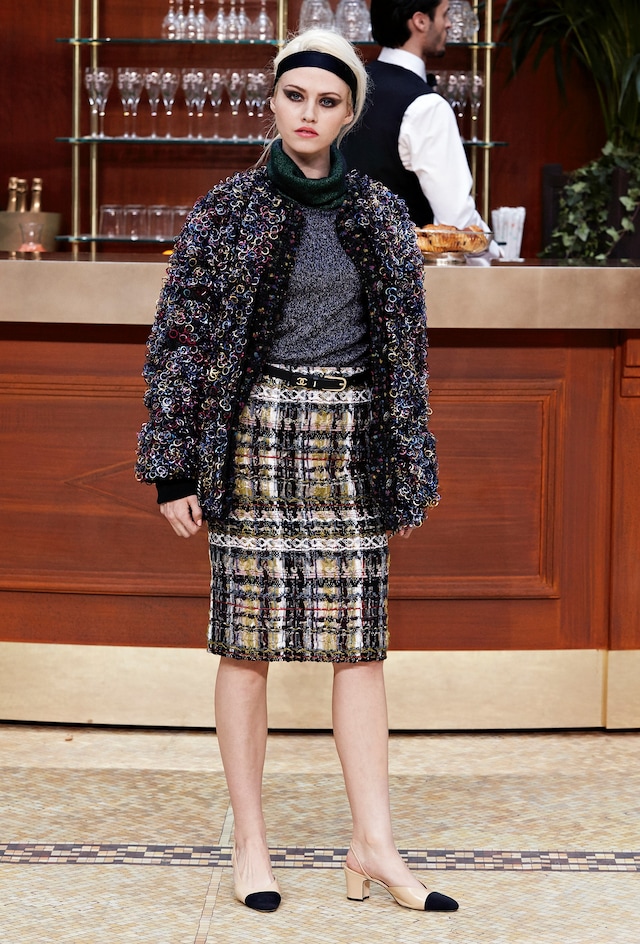 Chanel AW15 Dazed womenswear Tweed Skirt Polo Neck Headband 9