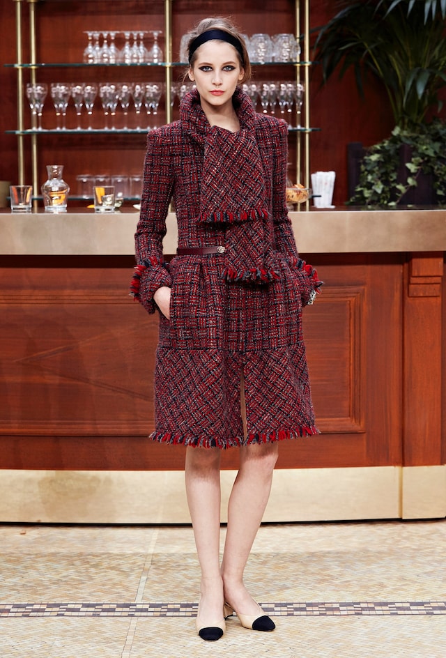 Chanel AW15 Dazed womenswear Dark Red Tweed Fringing 19