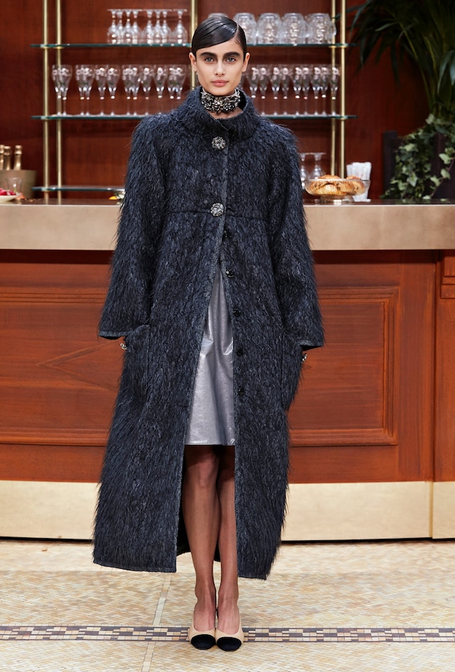 Chanel AW15 Dazed womenswear Hairy Coat Large Buttons 27