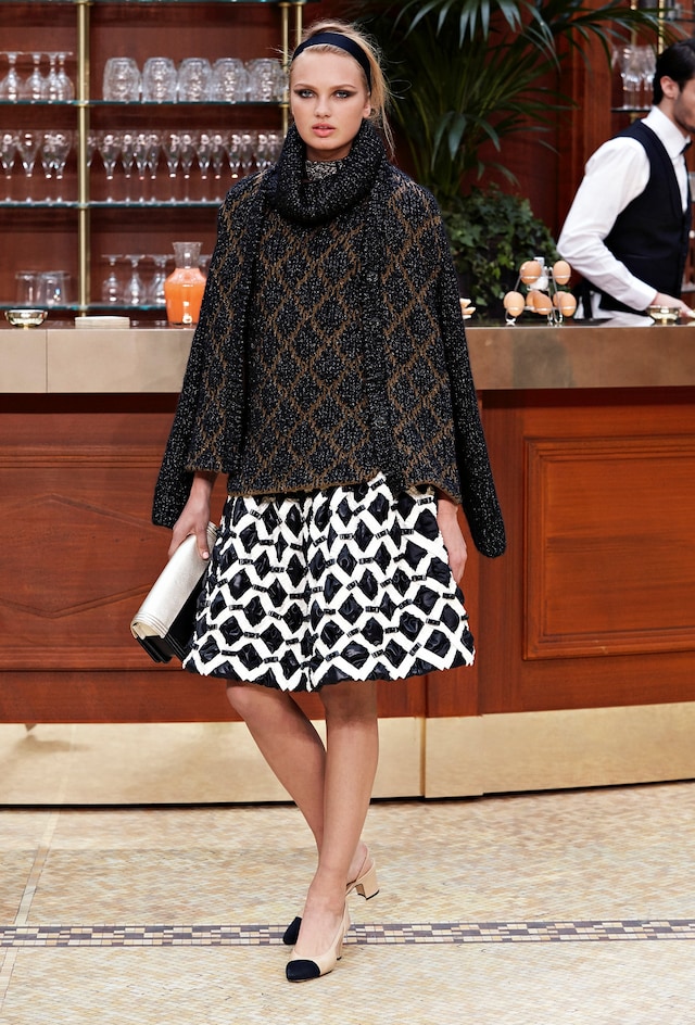 Chanel AW15 Dazed womenswear Diagonal Knit Print Polo Neck 31
