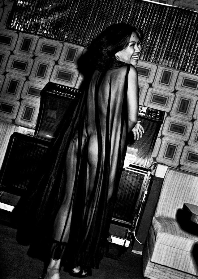 Moduru Okinawa, by Keizo Kitajima 6