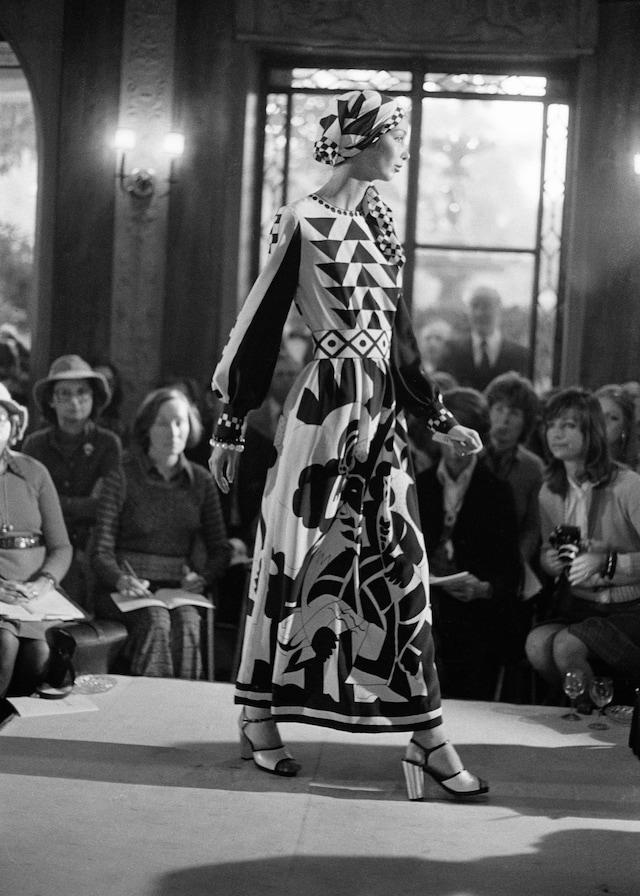Chlo&#233; by Karl Lagerfeld Spring-Summer 1973 17