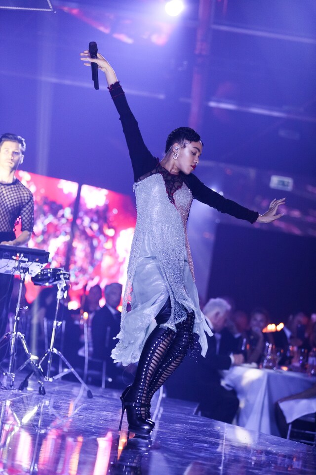 FKA twigs performs at Swarovski&#39;s 120th anniversary gala 3